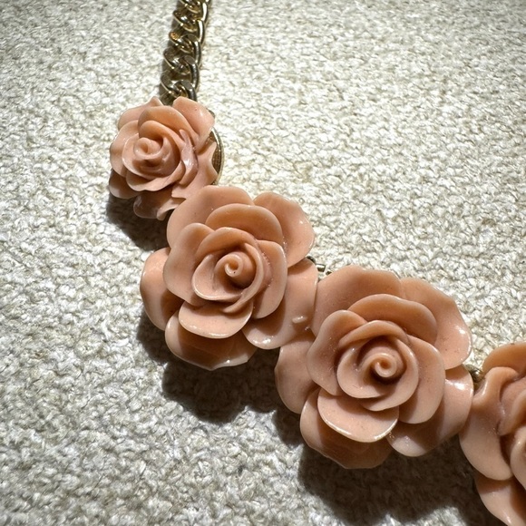Rare Vintage pink flowers necklace - Picture 3 of 5